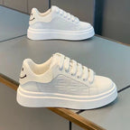 Damen Modische Sneakers mit hochdämpfender Sohle und stylishen Applikationen