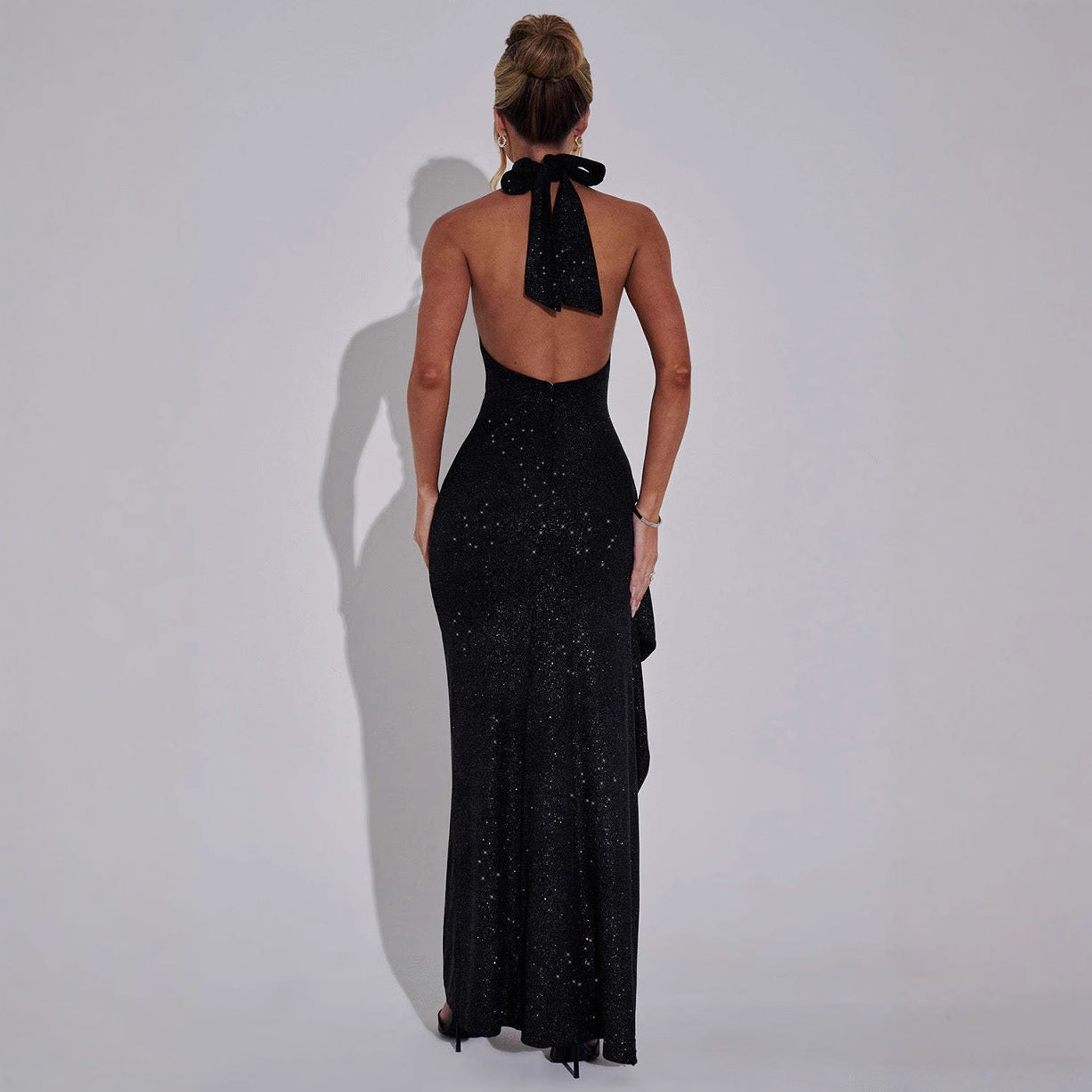Damen Elegantes Abendkleid mit hohem Schlitz und Glitzerdetails R&B