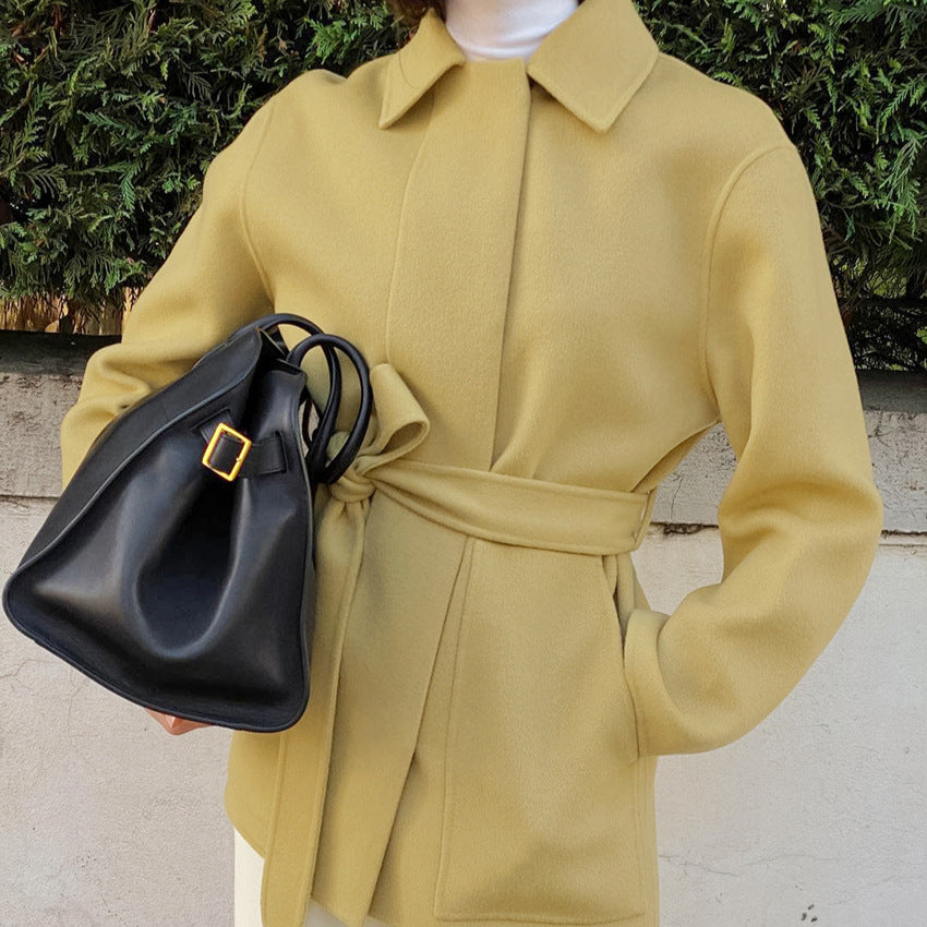 Damen Modische Oversized-Jacke mit Gürtel und hochgeschlossenem Kragen R&B