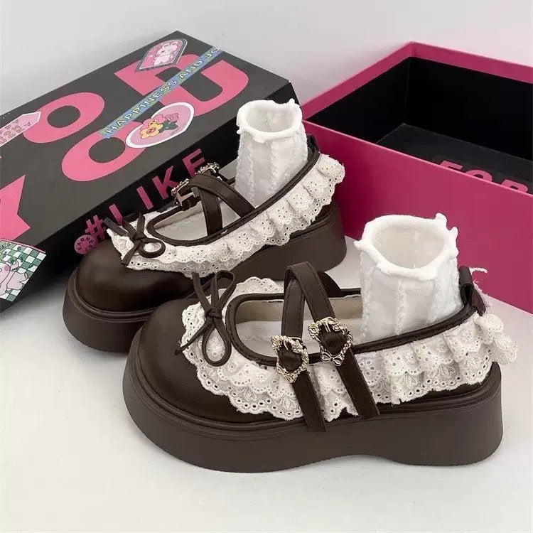 Damen Plateau-Schuhe mit verspieltem Rüschendesign und eleganten Akzenten R&B