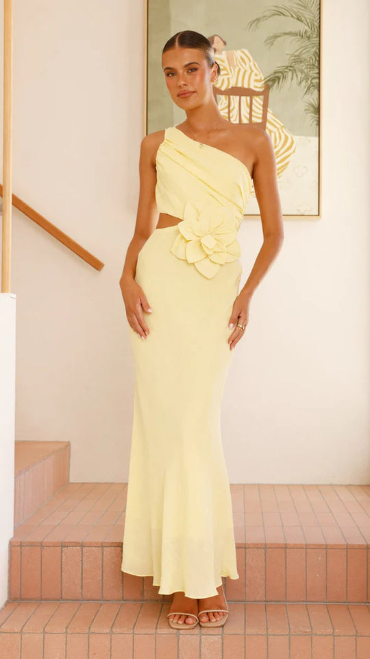 Damen Elegantes Maxikleid mit asymmetrischem Schnitt und floralem Detail R&B