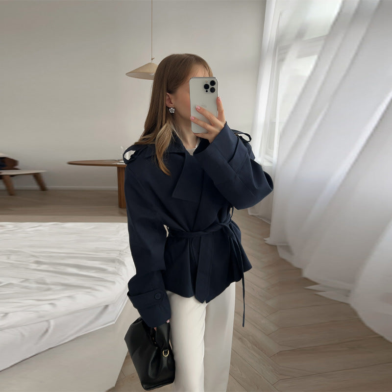 Damen Elegante oversized Trenchjacke mit Gürtel und strukturierten Ärmeln R&B