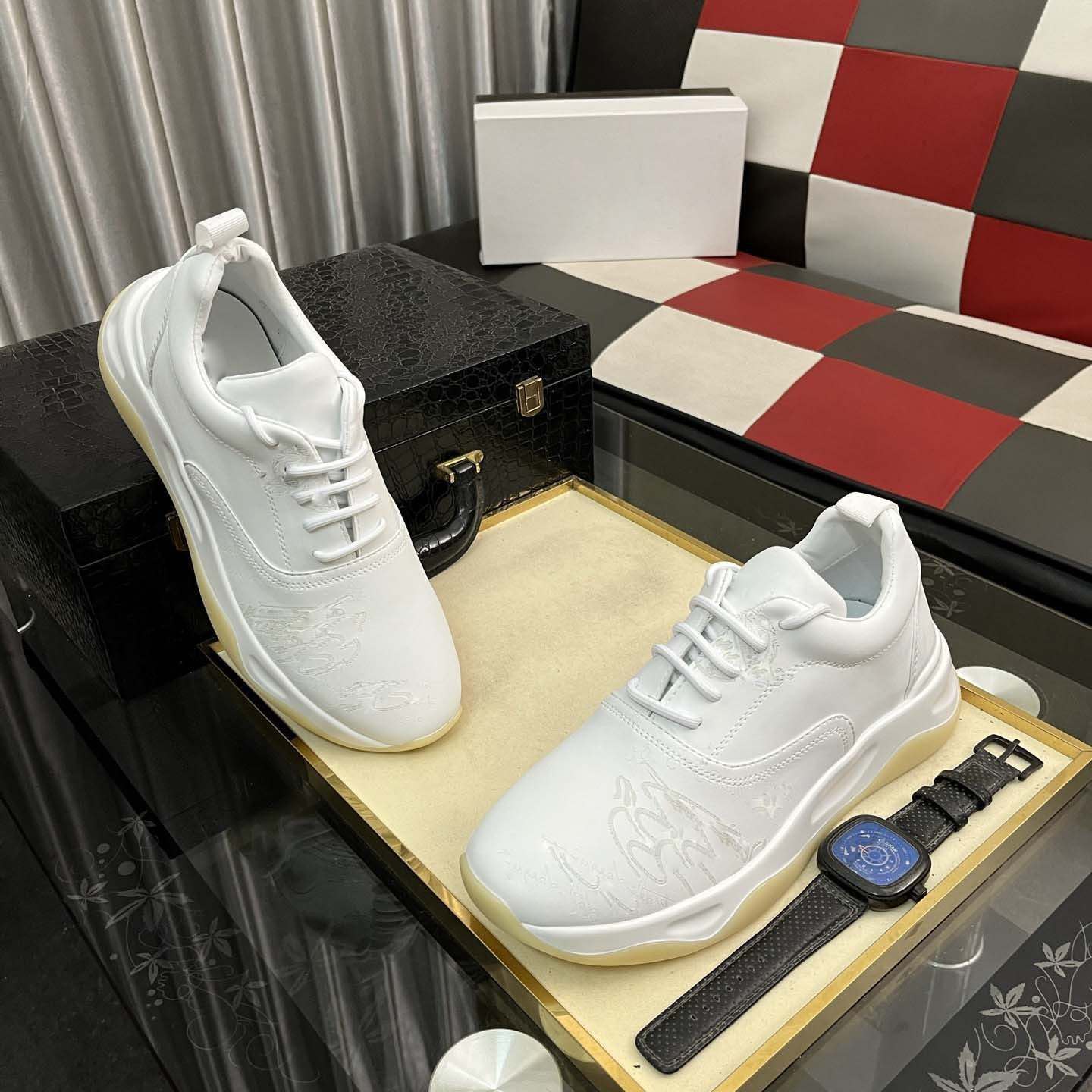Damen Ultraleichte und atmungsaktive Lifestyle Sneakers R&B