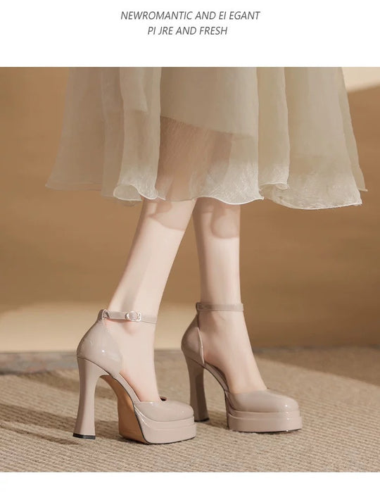 Damen Hochhackige Plateau-Pumps mit verstellbarem Riemchen R&B