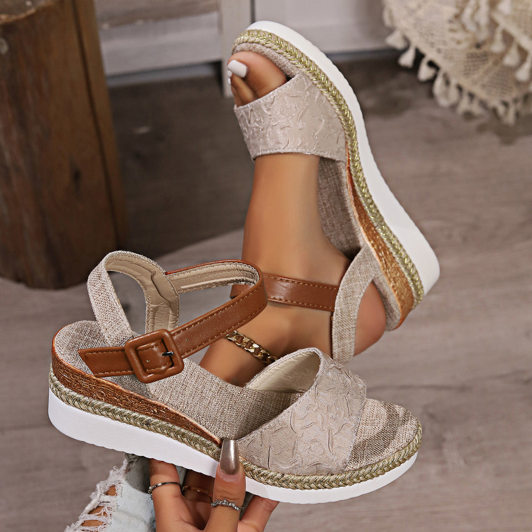 Damen Wedge-Sandalen mit verstellbarem Riemen und trendigem Bast-Detail R&B