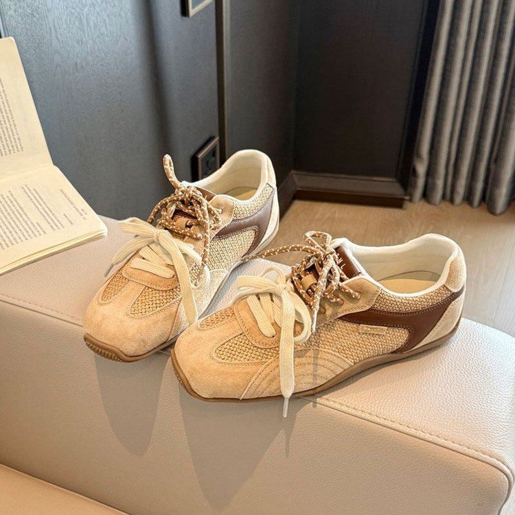 Damen atmungsaktive Lifestyle-Sneaker mit luxuriösem Wildleder-Obermaterial und flexiblem Sohlenprofil R&B