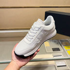 Damen Sportliche Lauf-Sneaker mit atmungsaktiver Struktur und dämpfender Sohle R&B