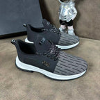 Damen Sportliche Sneakers mit innovativem Obermaterial und rutschfester Sohle R&B