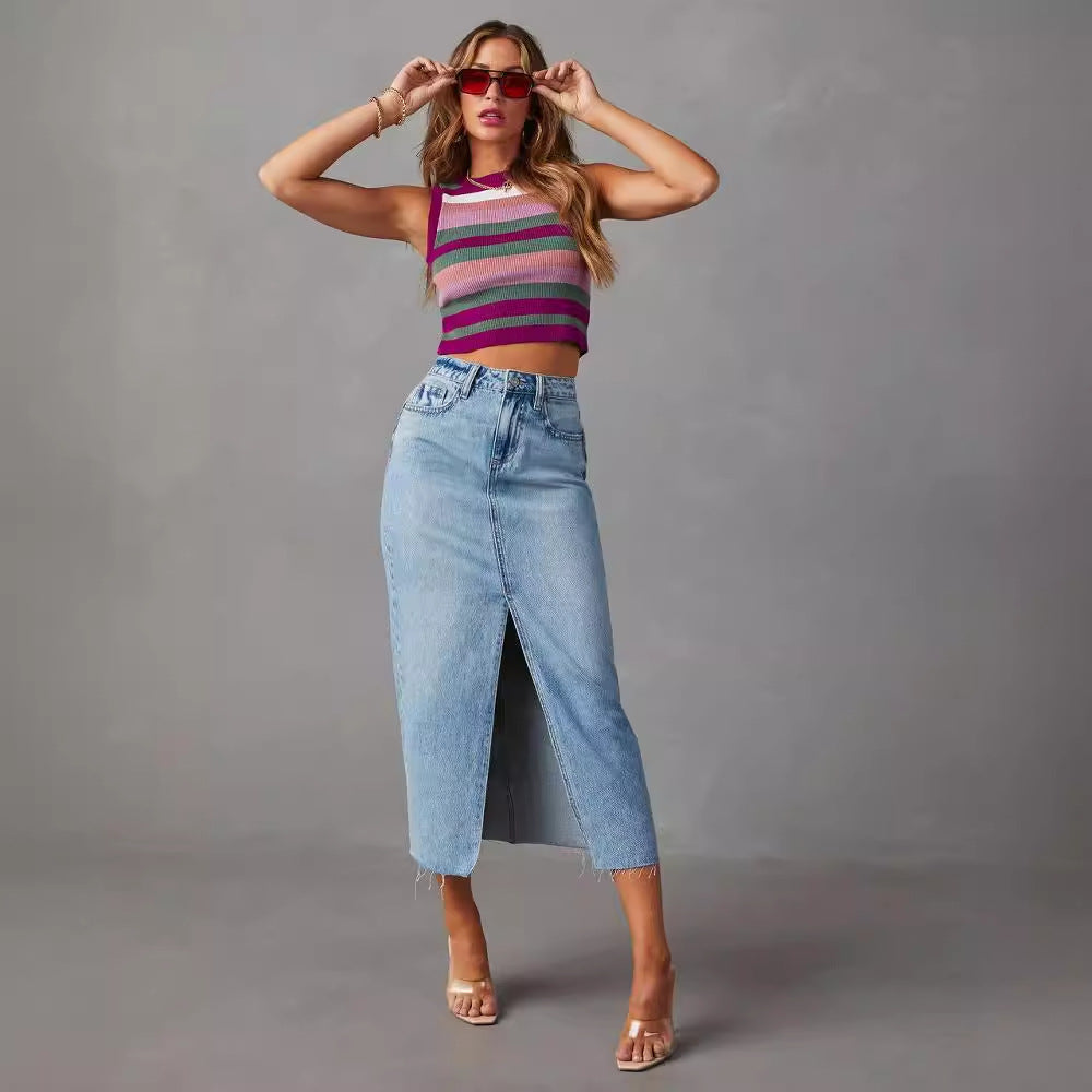 Damen Jeansrock im modernen Midi-Stil mit seitlichem Schlitz und hochgezogenem Saum R&B