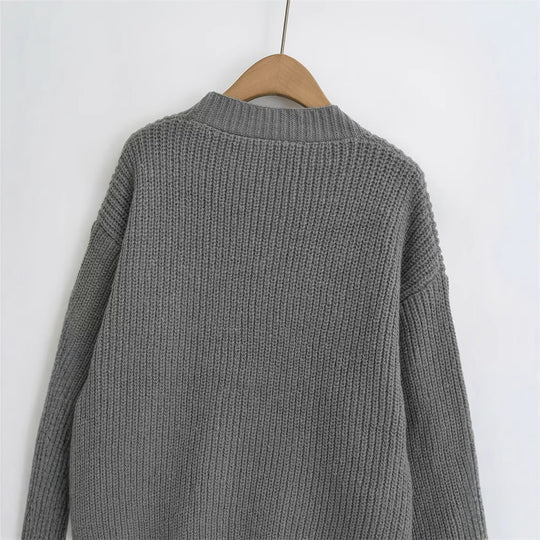 Damen Strickjacke mit großzügigen Taschen und Knopfdetails R&B