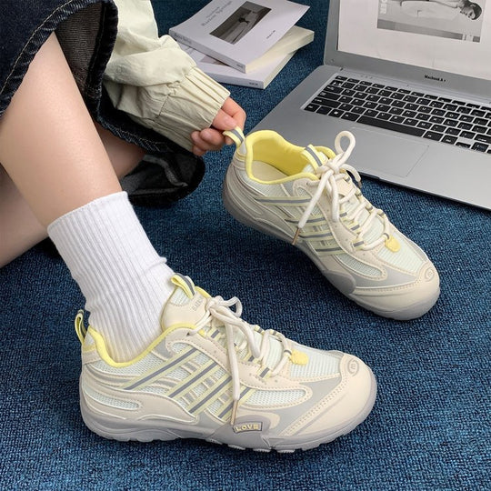 Damen Sportliche Sneakers mit atmungsaktivem Mesh-Obermaterial und dämpfender Sohle R&B
