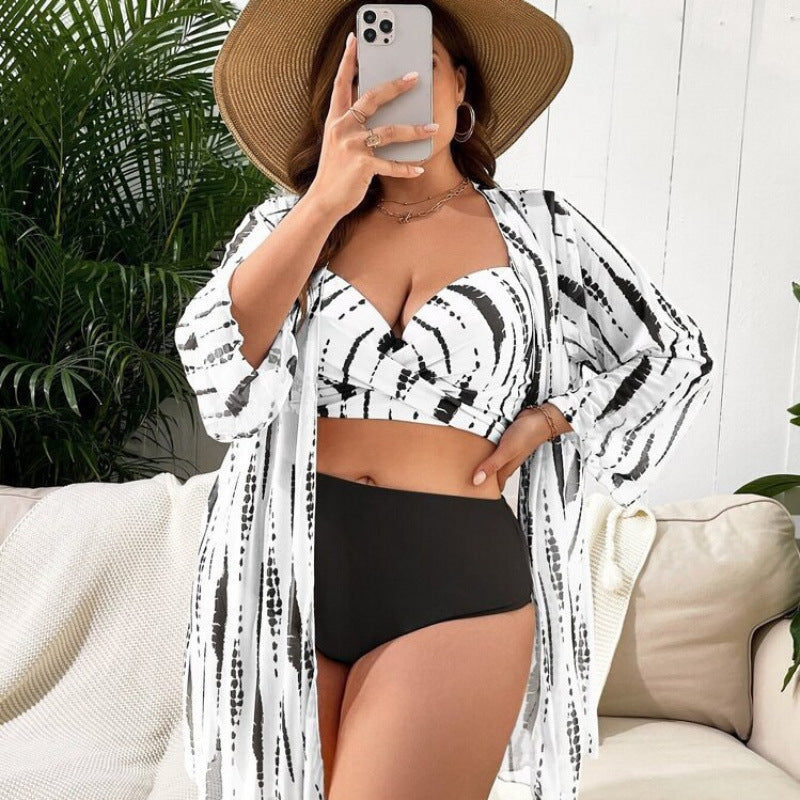 Damen Strandüberwurf mit modischem Schnitt und eleganten Mustern R&B