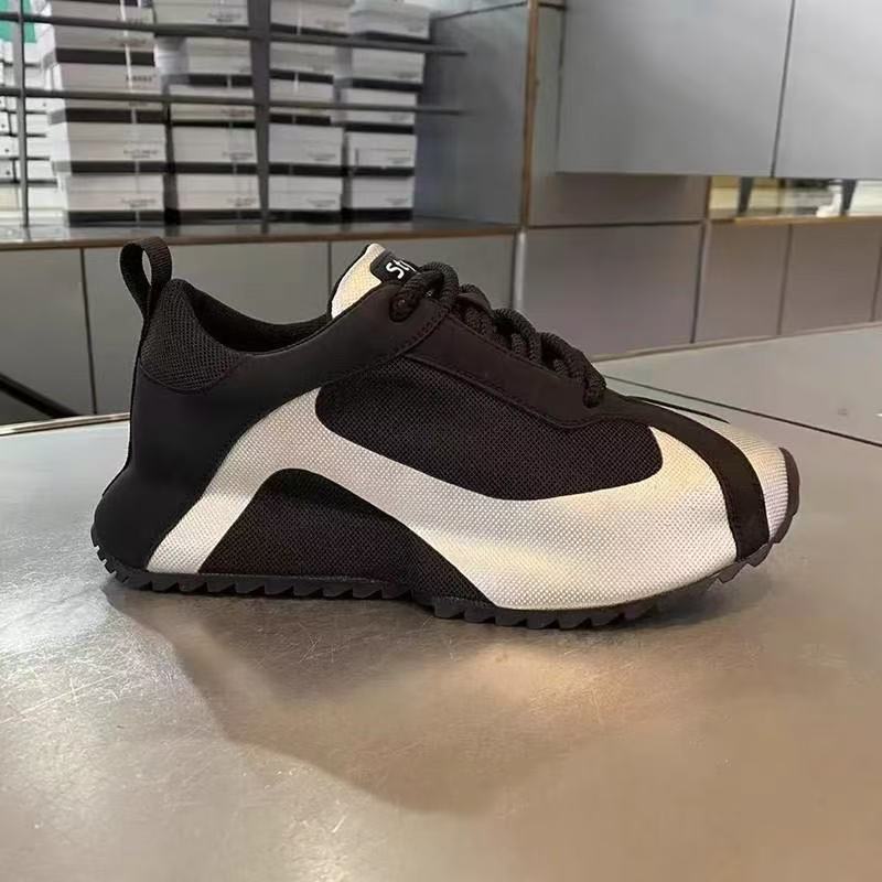 Damen Sportliche Sneaker mit modischer Oberflächengestaltung und griffiger Sohle R&B
