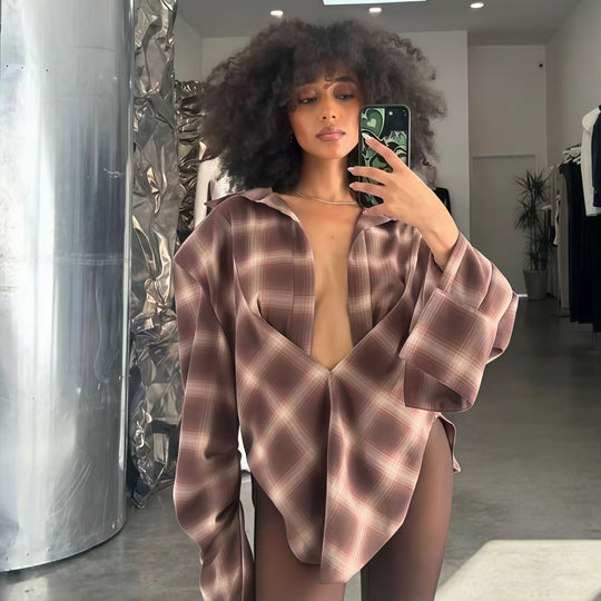 Damen Oversized Karo-Hemdbluse mit tiefem V-Ausschnitt und lässigem Schnitt R&B