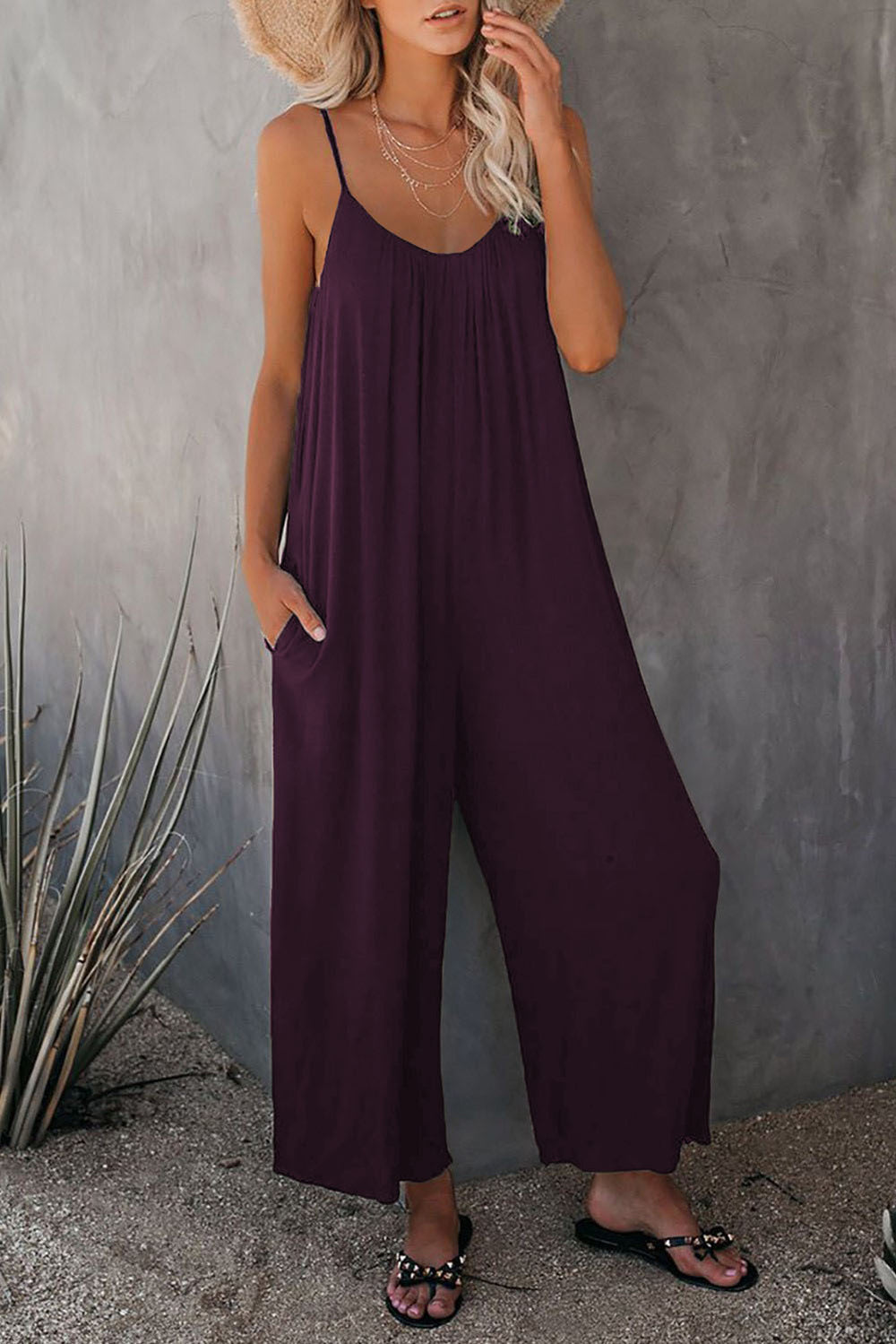 Damen Lässiger Sommer-Jumpsuit mit tiefem Ausschnitt und praktischen Taschen R&B
