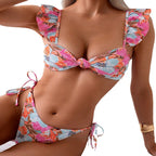 Damen Bandeau-Bikini mit voluminösen Rüschendetails und verspieltem Floral-Muster