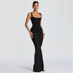 Damen Elegantes Maxikleid mit figurformendem Schnitt und zarten Drapierungen R&B