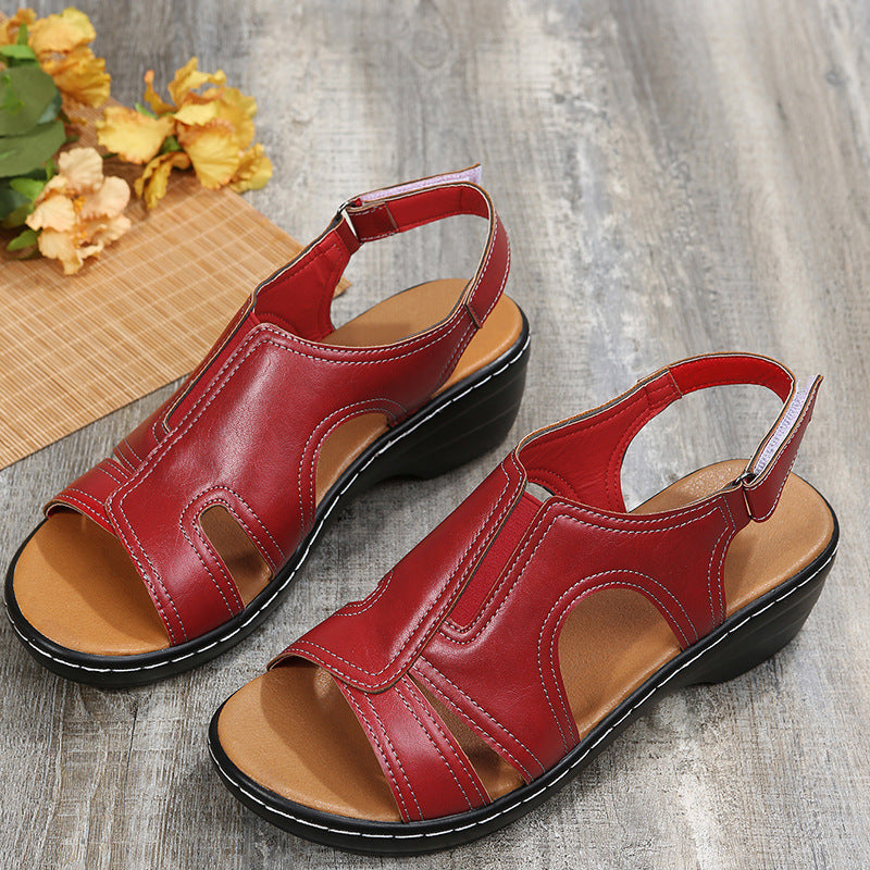 Damen Bequeme und stilvolle Sandalen mit einzigartigem Schnitt R&B