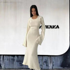 Damen Elegantes Maxikleid mit raffiniertem Rippdesign und fransigen Ärmeln R&B