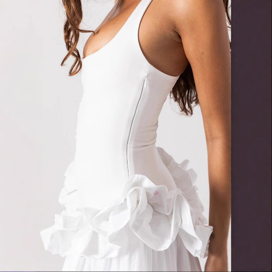 Damen Elegantes Maxikleid mit Rüschensaum und Figurbetontem Oberteil R&B