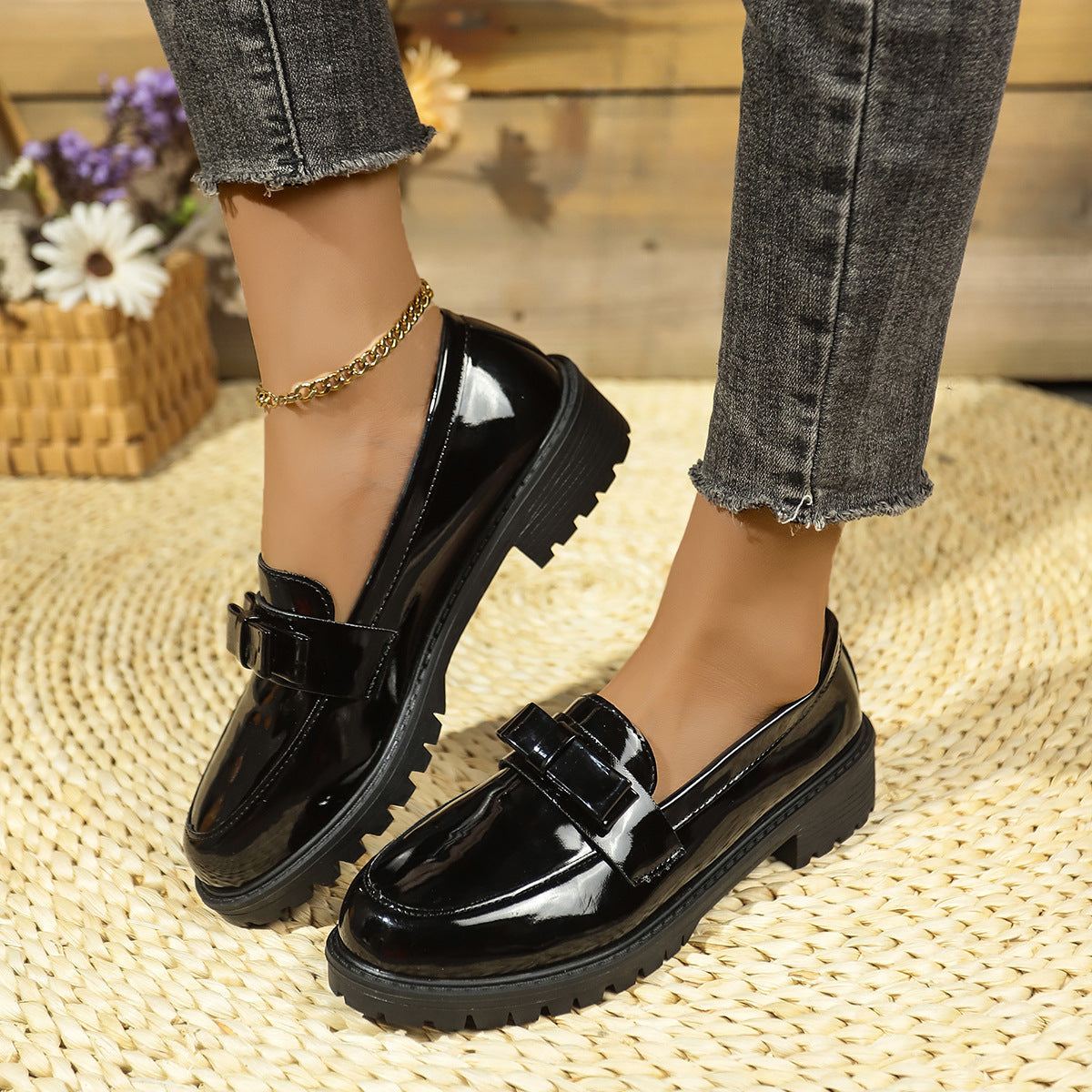 Damen Glänzende Loaferschuhe mit Eleganter Schnalle R&B