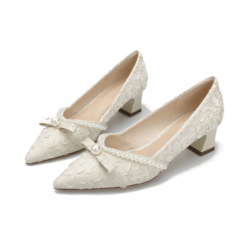 Damen elegante Pumps mit perlverziertem Riemen und komfortablem Blockabsatz