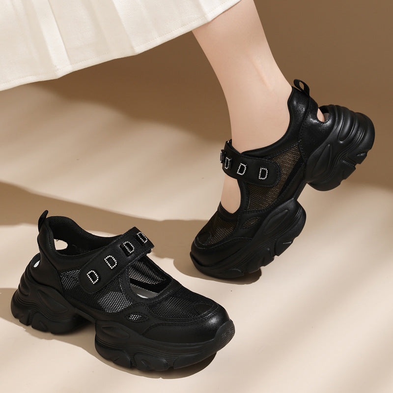 Damen Sportliche Komfort-Sneaker mit verstellbarem Riemen und dämpfender Sohle R&B