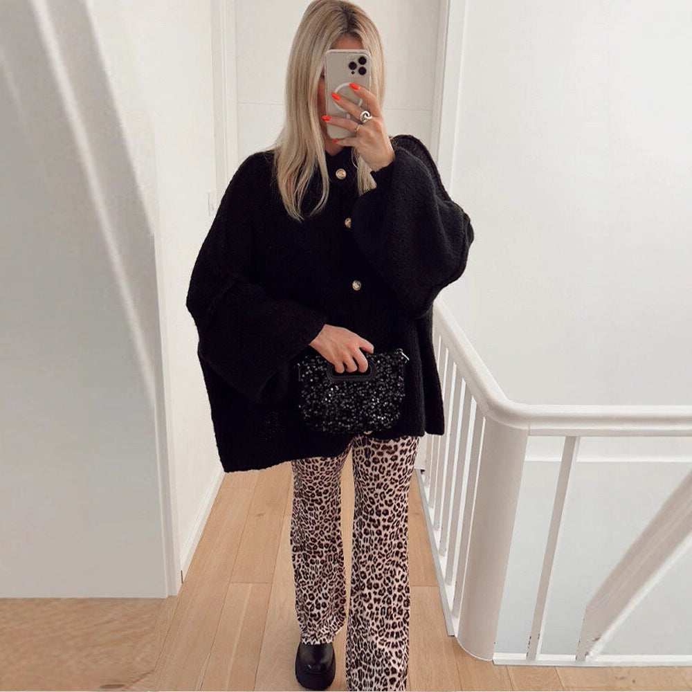 Damen Grobstrickjacke mit eleganten Knopfdetails und lässigem Oversized-Schnitt R&B
