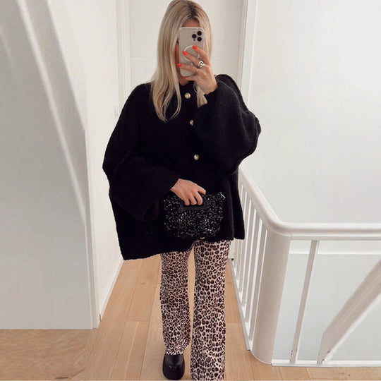 Damen Grobstrickjacke mit eleganten Knopfdetails und lässigem Oversized-Schnitt R&B
