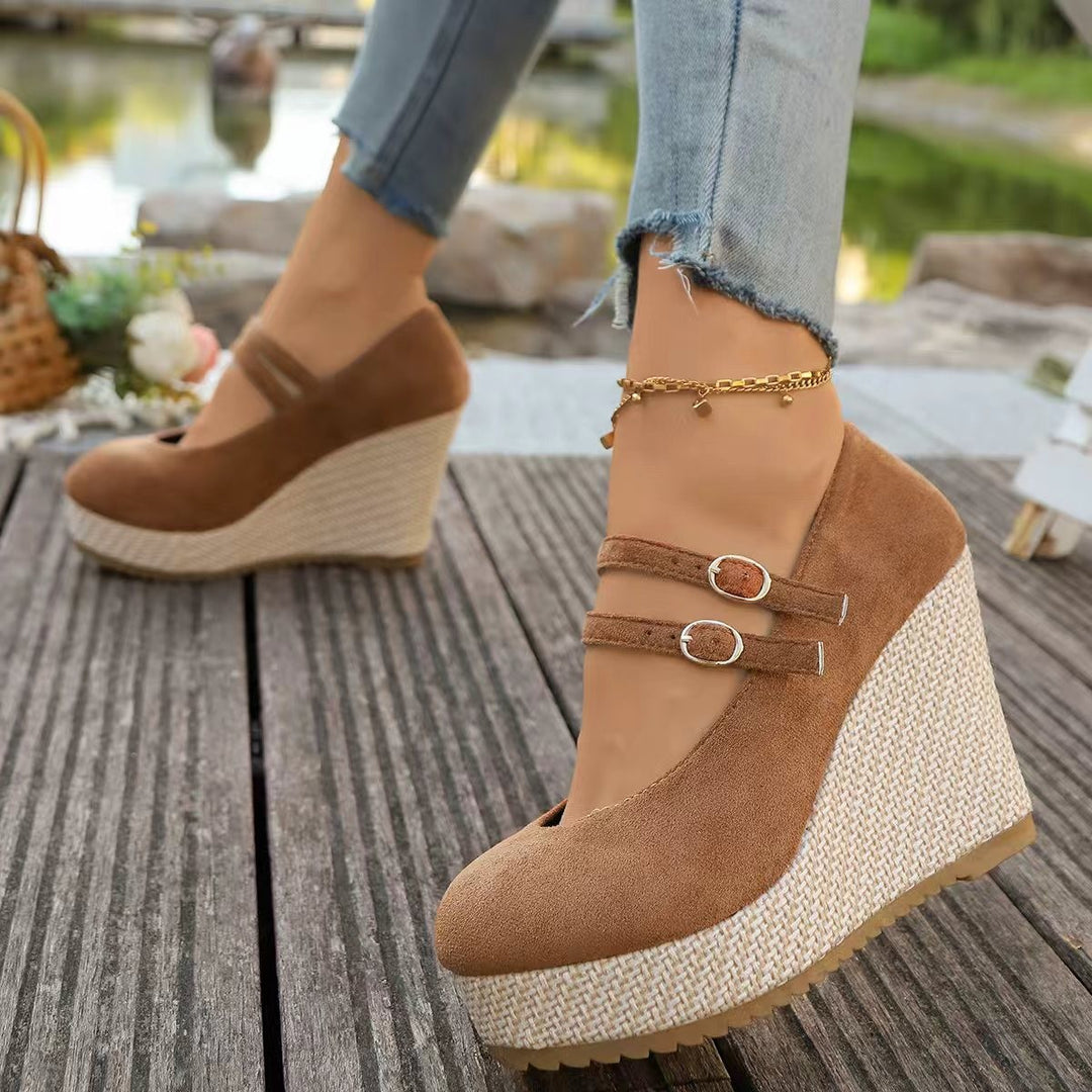 Damen Wedge-Sandaletten mit floralem Design und geschmackvollem Riemen R&B