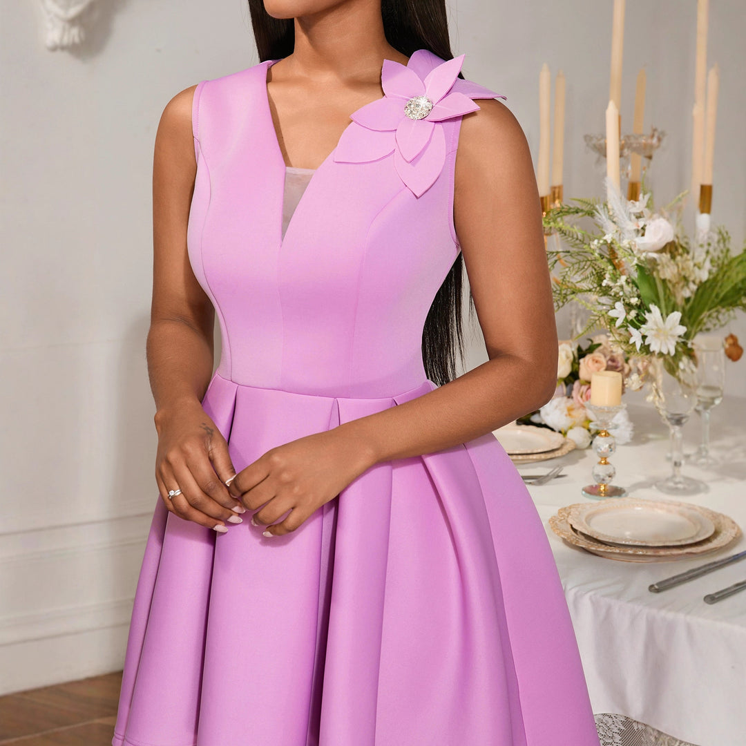 Damen Festliches Skaterkleid mit floralem Detail und schwingendem Saum R&B