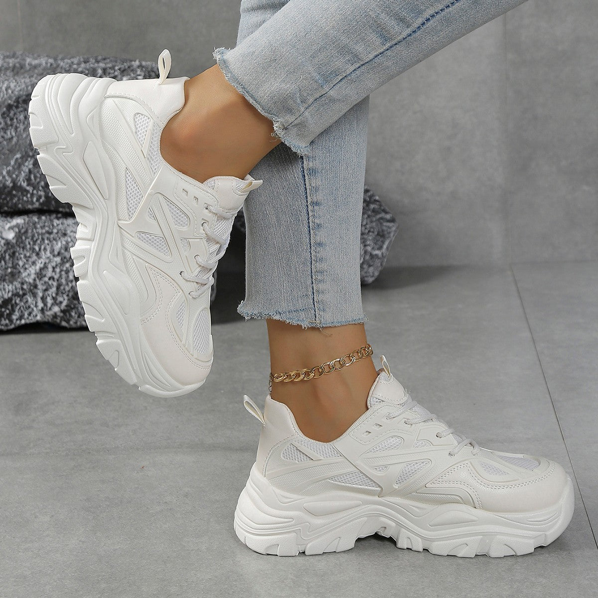 Damen Sportliche Sneakers mit ergonomischem Design und atmungsaktiver Oberflächenstruktur R&B