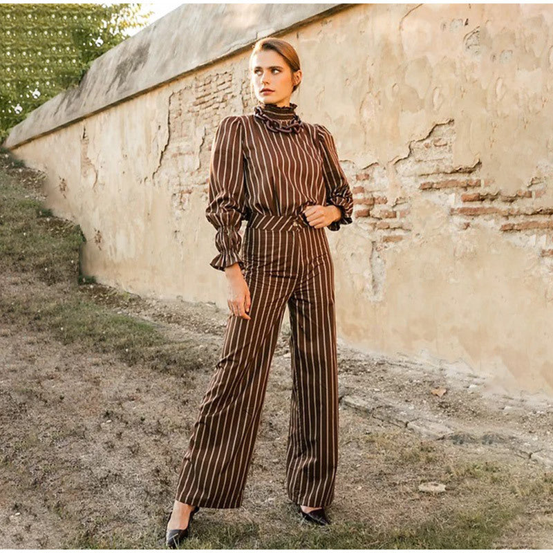 Damen gestreiftes Hosenanzug-Set mit voluminösen Ärmeln und Rüschendetails R&B