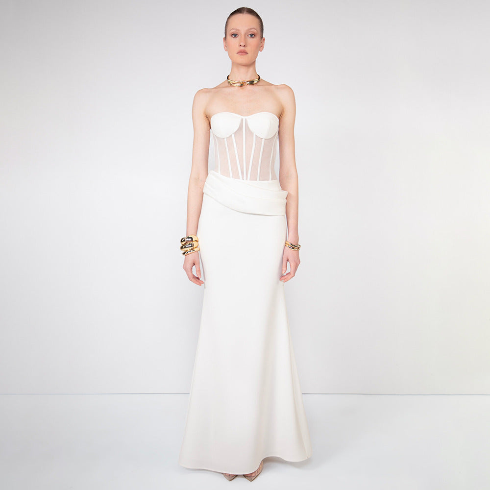Damen figurumspielendes Abendkleid mit tailliertem Oberteil und fließendem Rock R&B