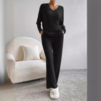 Damen Freizeit-Loungewear-Set aus weichem Rippstoff mit V-Ausschnitt