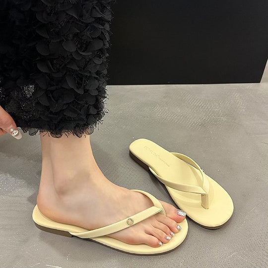 Damen Flip-Flops mit minimalistischer Riemenführung und bequemem Fußbett R&B