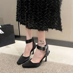 Damen elegante Pumps mit transparentem Riemchen und Glitter-Detail R&B