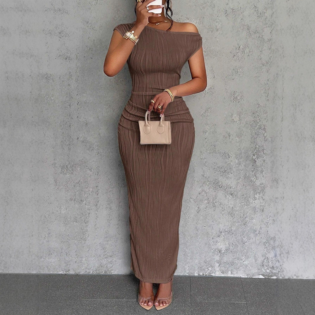 Damen Elegantes figurbetontes Maxikleid mit Raffungen
