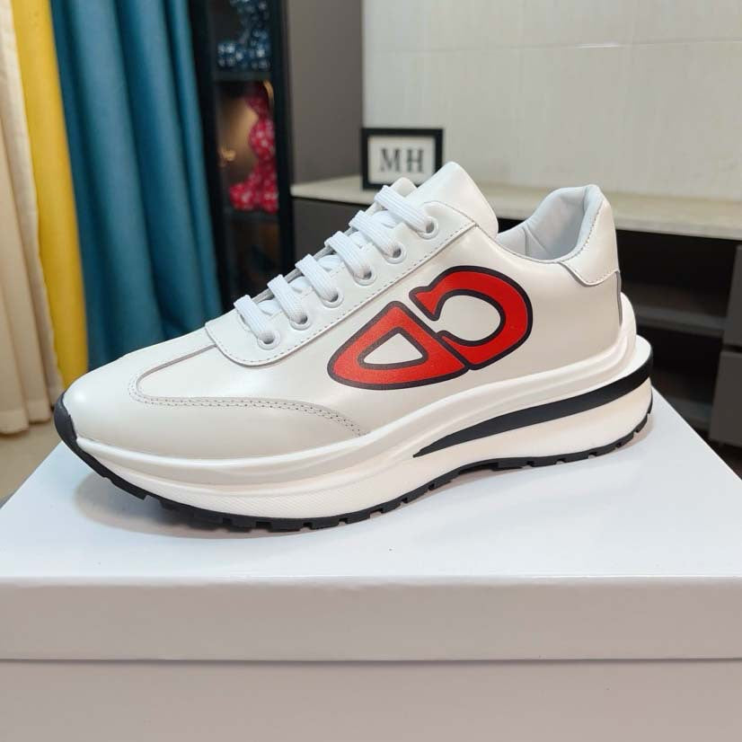Damen Sportliche Sneakers mit dämpfender Laufsohle und ergonomischem Design R&B