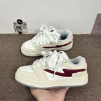 Damen Sneakers im modernen Design mit hochwertigem Obermaterial R&B