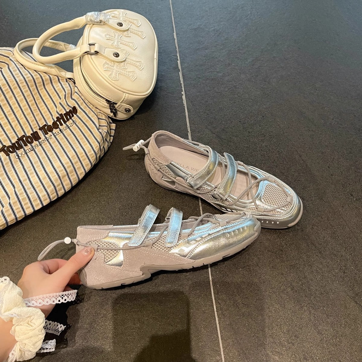 Damen modische Halbschuhe mit praktischem Klettverschluss und atmungsaktiver Mesh-Oberfläche R&B