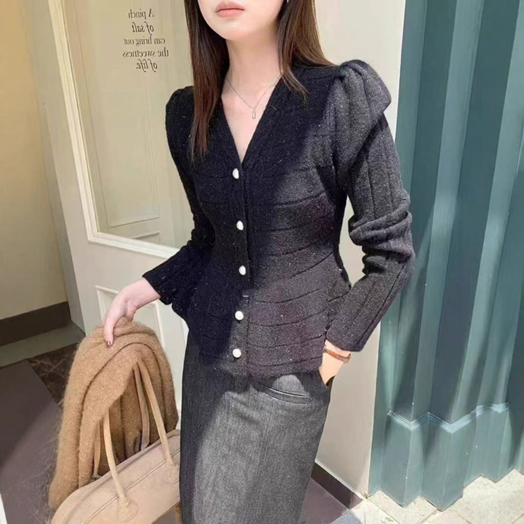 Damen elegante Strickjacke mit strukturiertem Design und femininen Puffärmeln R&B