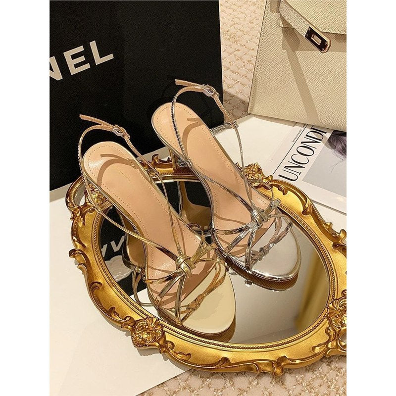 Damen elegante High Heel Sandalen mit feinen Riemchen und glitzerndem Detail R&B