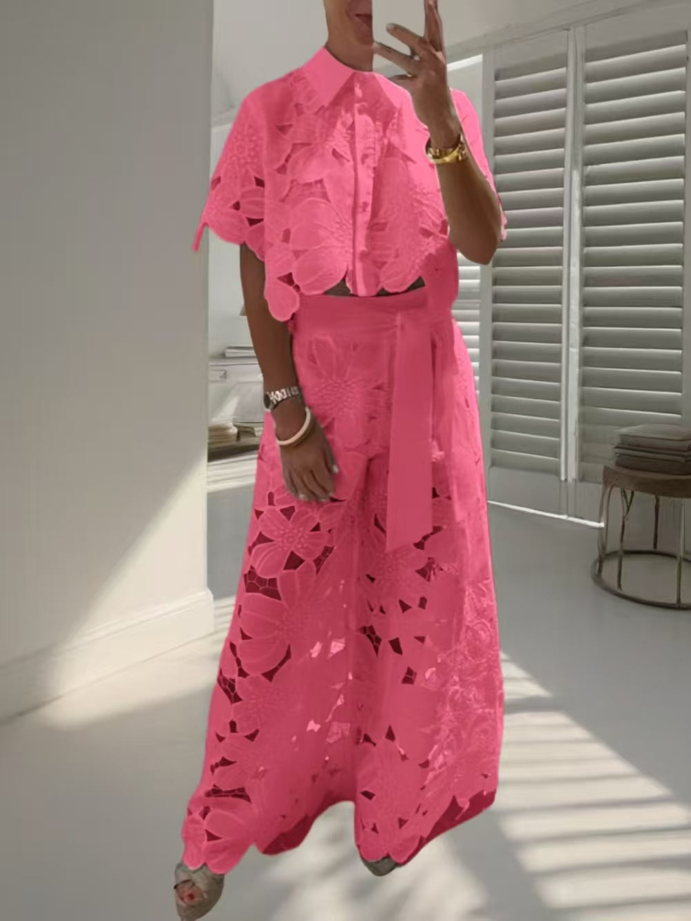 Damen nan zweiteiliges Spitzenensemble mit bauchfreier Bluse und weiter Palazzohose R&B