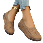 Damen bequeme Slipper mit luftiger Blumenstanzung R&B