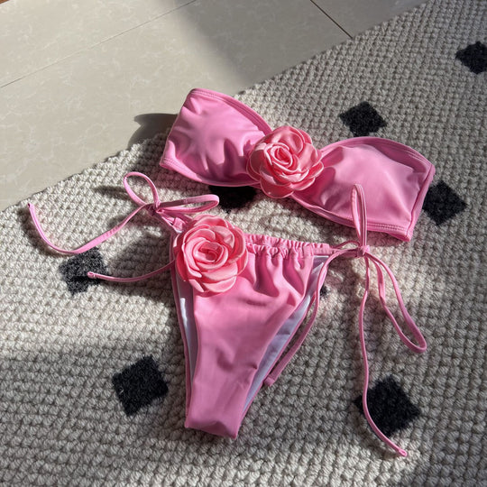 Damen Bandeau-Bikini mit dekorativer Blumenapplikation R&B