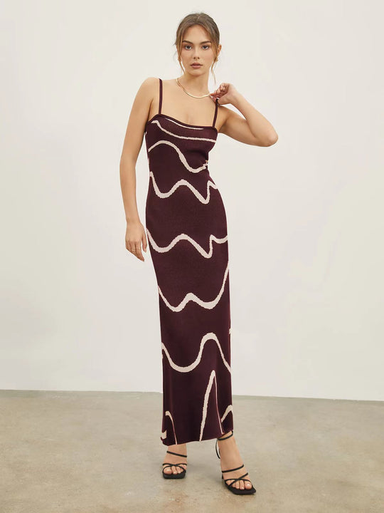 Damen Maxikleid mit modernem Wellenmuster und feinen Spaghettiträgern R&B