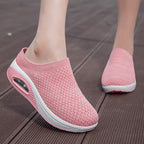 Damen Bequeme Slip-On Clogs mit Luftpolsterung und atmungsaktivem Obermaterial