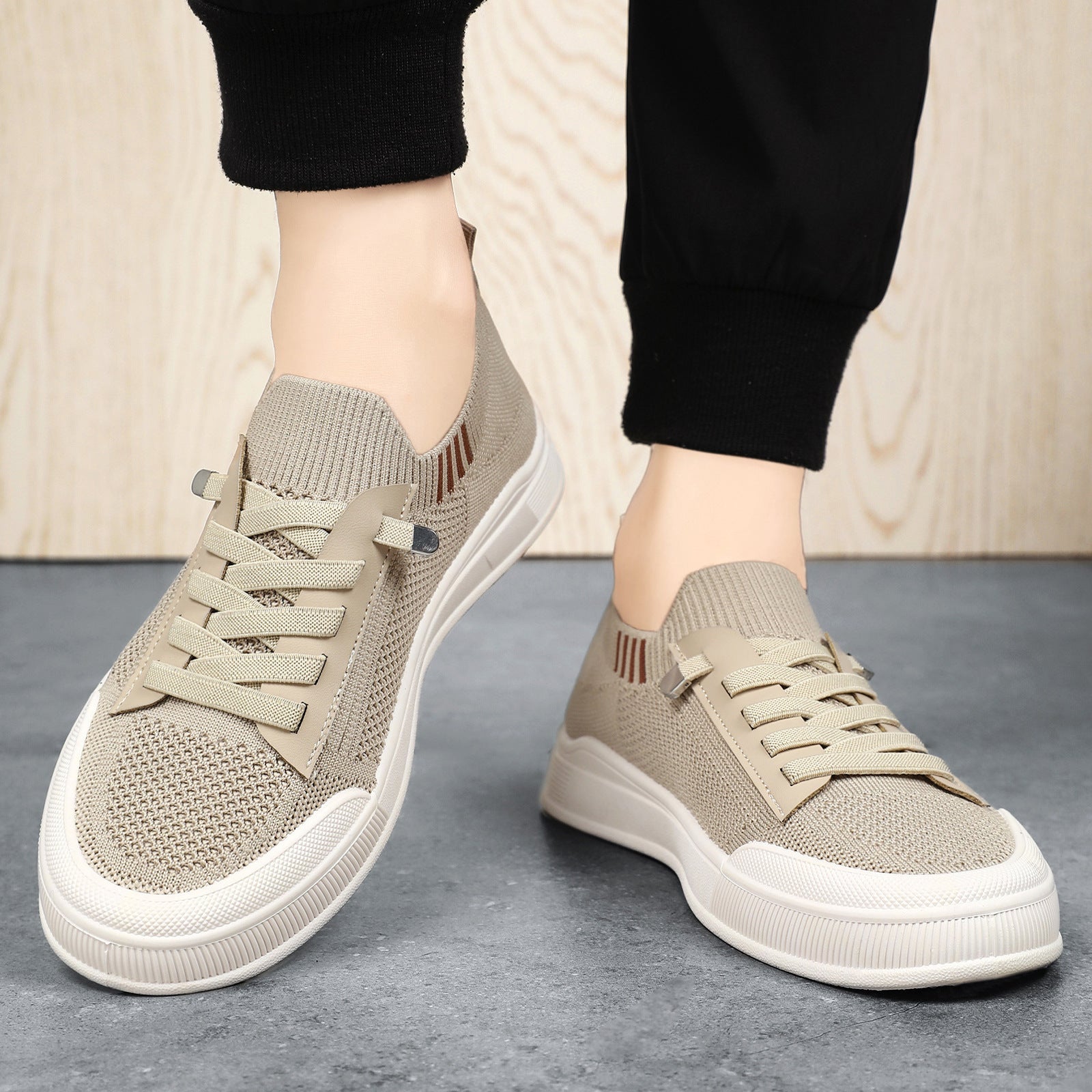 Damen Sportliche Knit Sneakers mit elastischer Schnürtechnik R&B