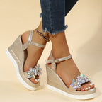 Damen Wedge-Sandalen mit floralen Verzierungen und rutschfester Sohle R&B